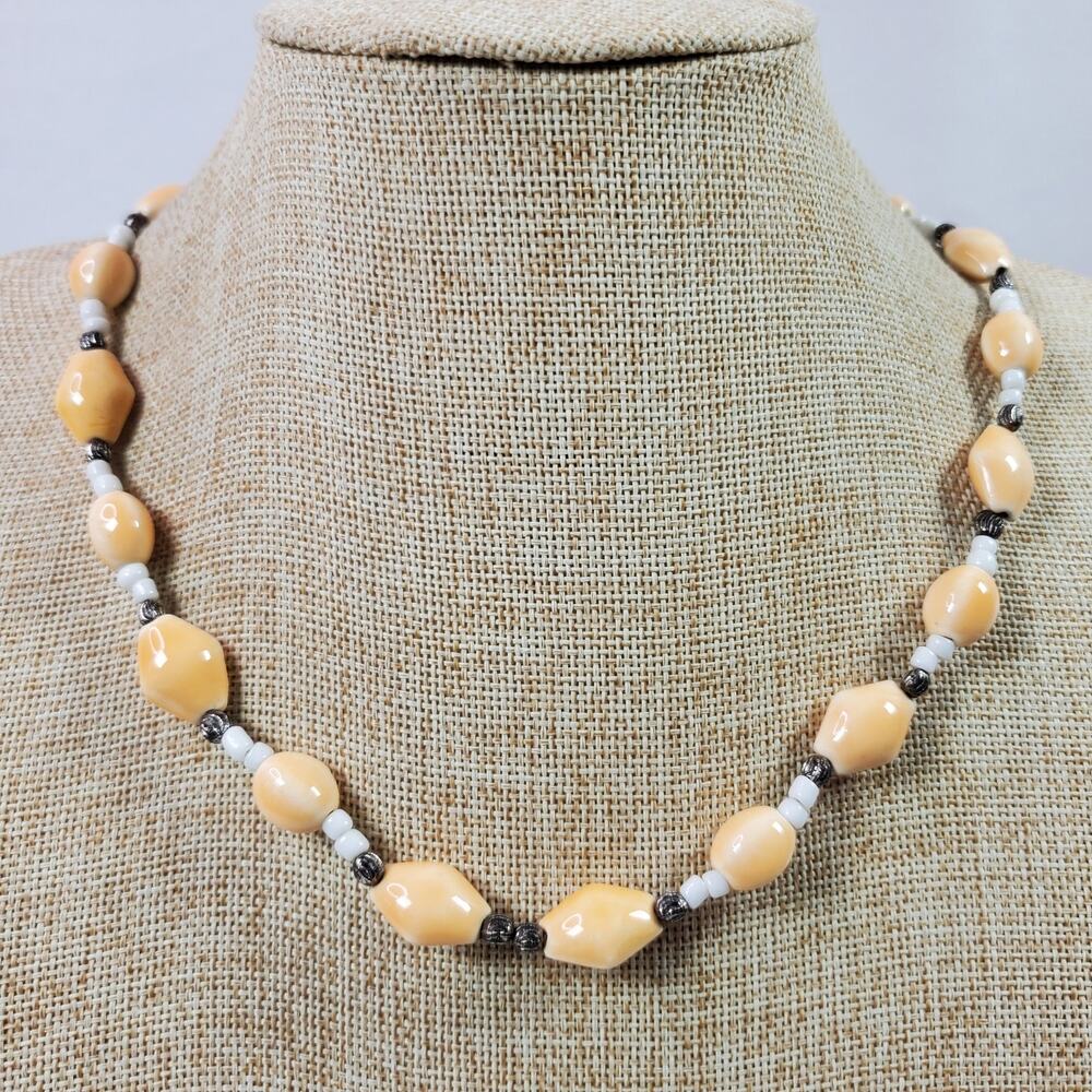 Vintage Necklace GORGEOUS Peach Ceramic Bead w/ Toggle Clasp 18 Inch